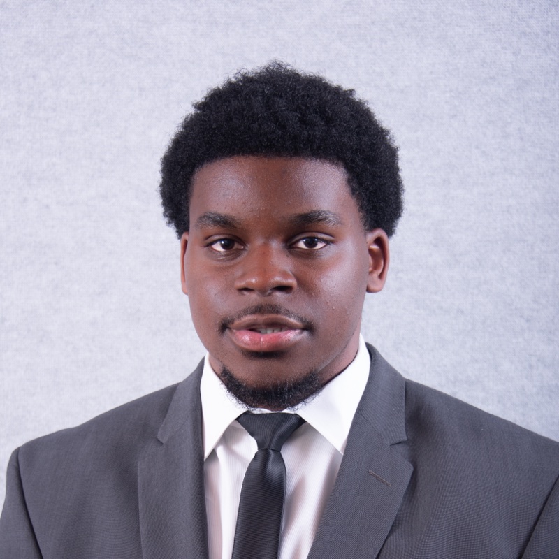 Chukwudi's headshot